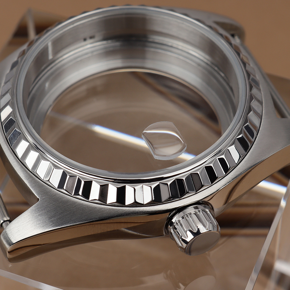 Cajas de reloj plateadas pulid - Reel Case reseña y precio